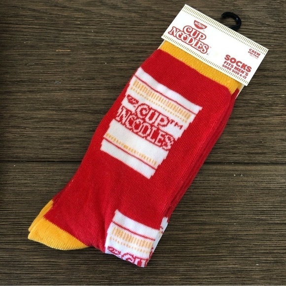 Men’s Crew Cut: Cup of Noodles Socks 1 Pair - Picture 1 of 2